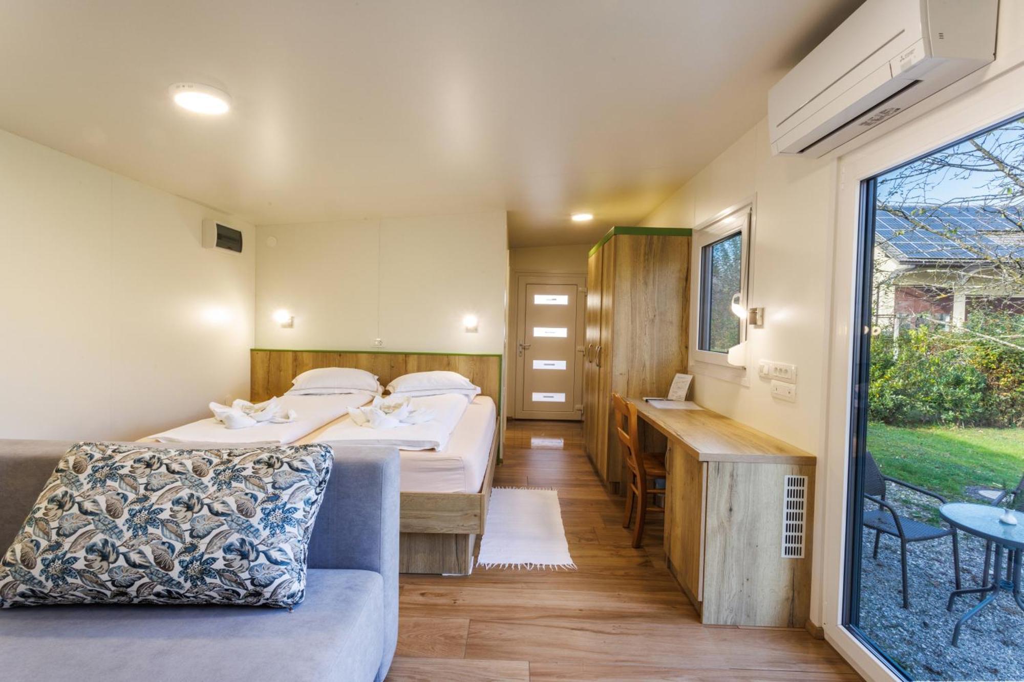 Dol pri Ljubljani Mobile House Vegov Hram酒店 外观 照片